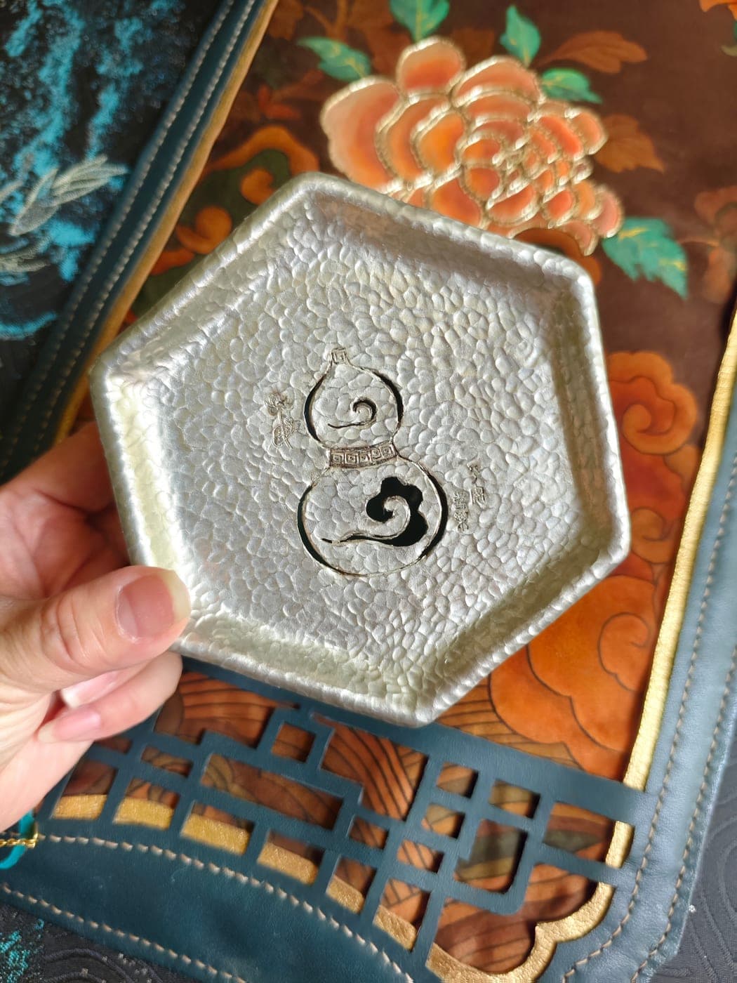Peace Gourd Tin-Lid Jianshui — Ceramic Body