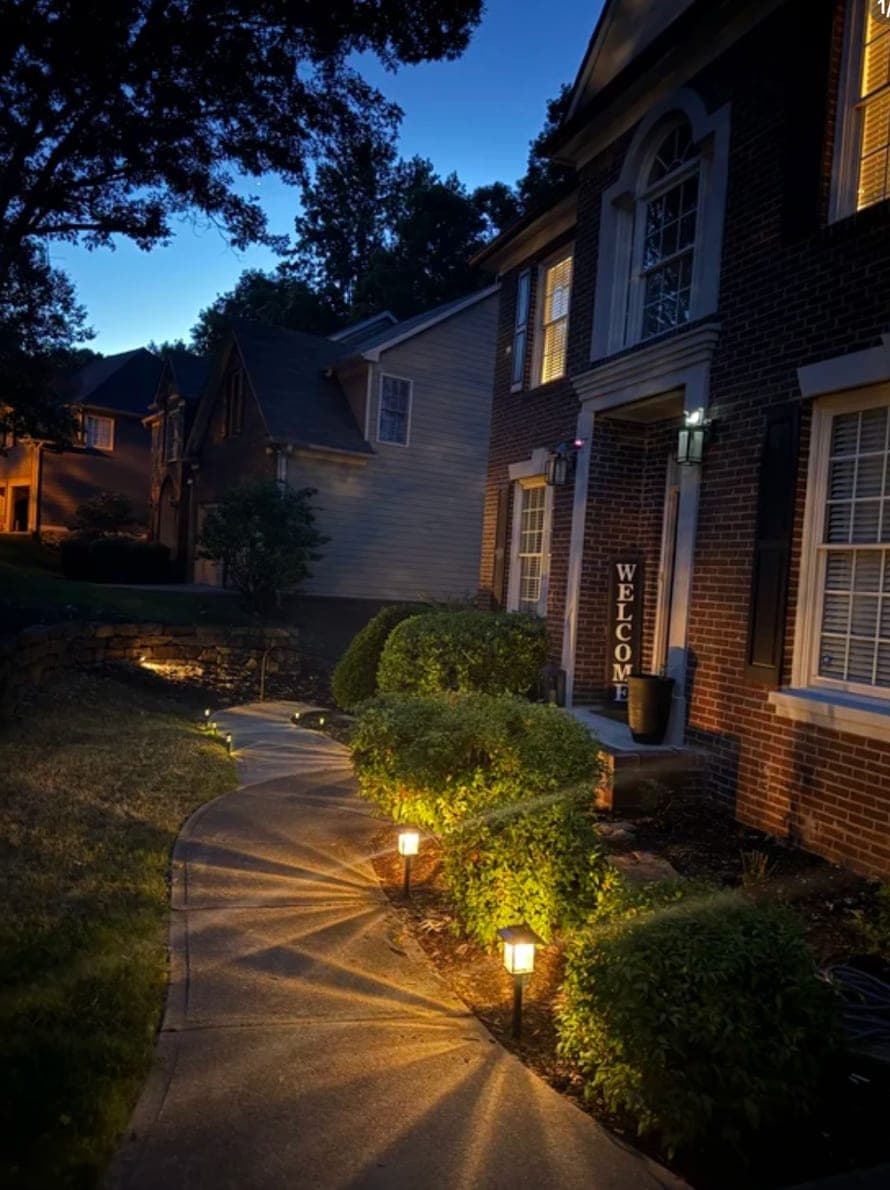 Starburst Solar Path Lights — Walkway 4-Pack Look