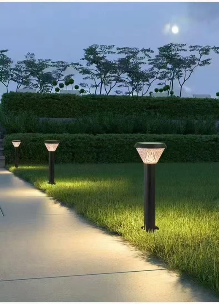 Solar Path Light — Crackled Glass Garden Bollard