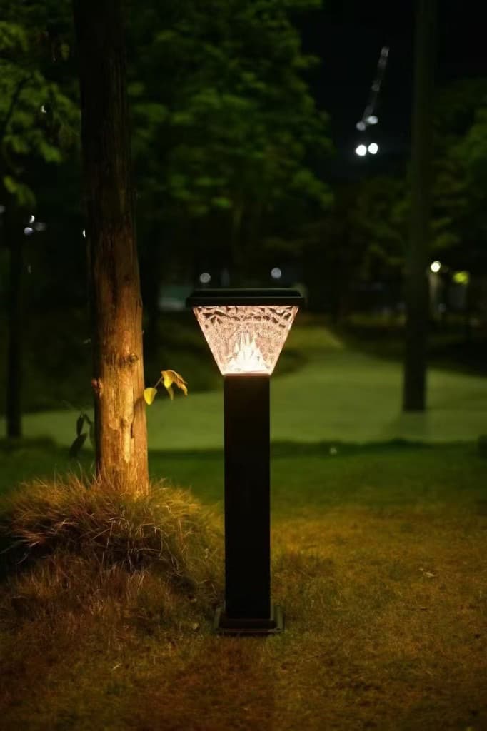 Solar Path Light — Night Glow Garden Bollard